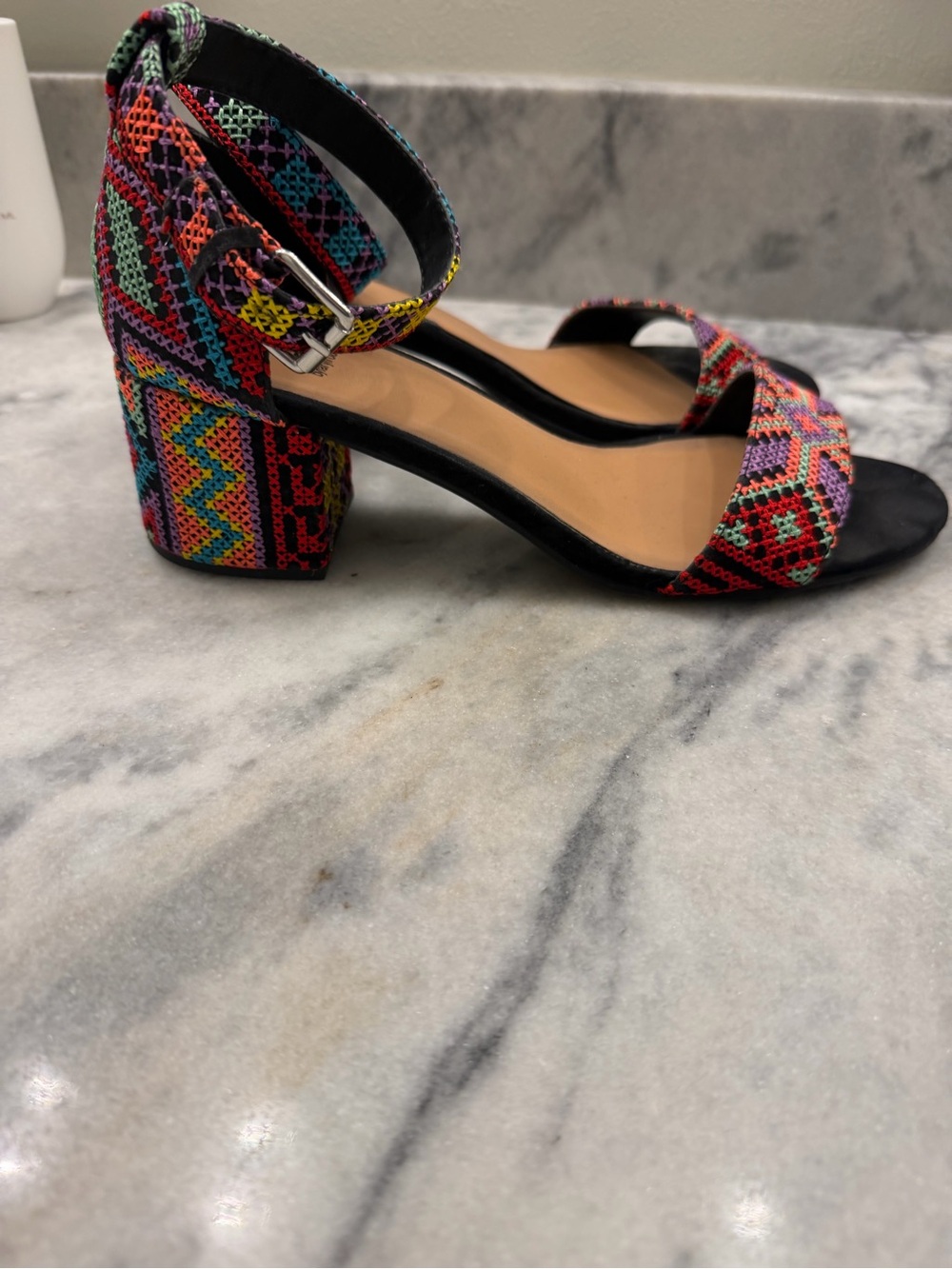 Anthropologie Farylrobin Multicolor embroidered Black Block Heel Sandals - Picture 3 of 5